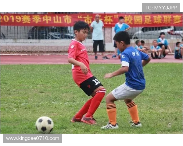 叶鸿辉遭重创港足队长前十字韧带确认撕裂